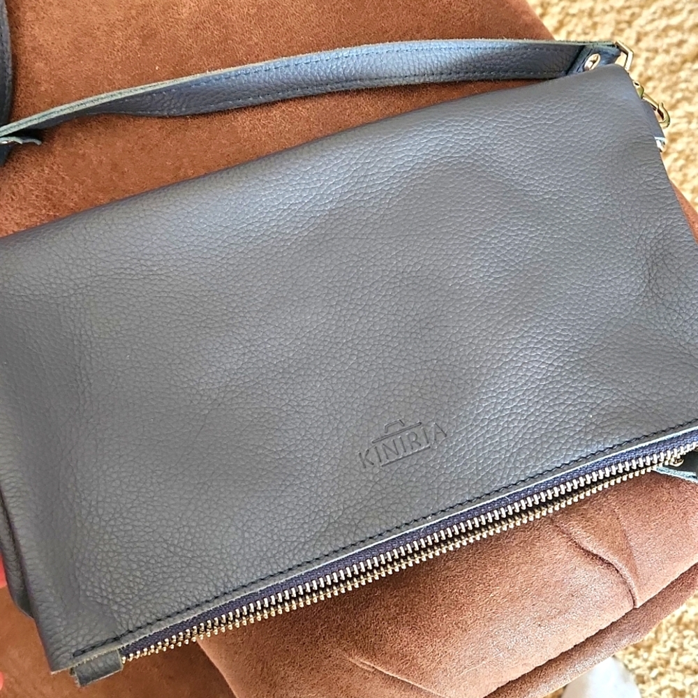 Kiniria Bluish/gray Leather Crossbody - Picture 11 of 11